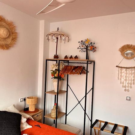 B&B Casa Louisa, Torre Del Mar- Valleniza Velez Malaga Exterior photo