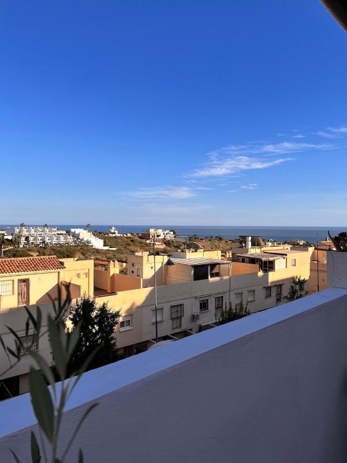B&B Casa Louisa, Torre Del Mar- Valleniza Velez Malaga Exterior photo